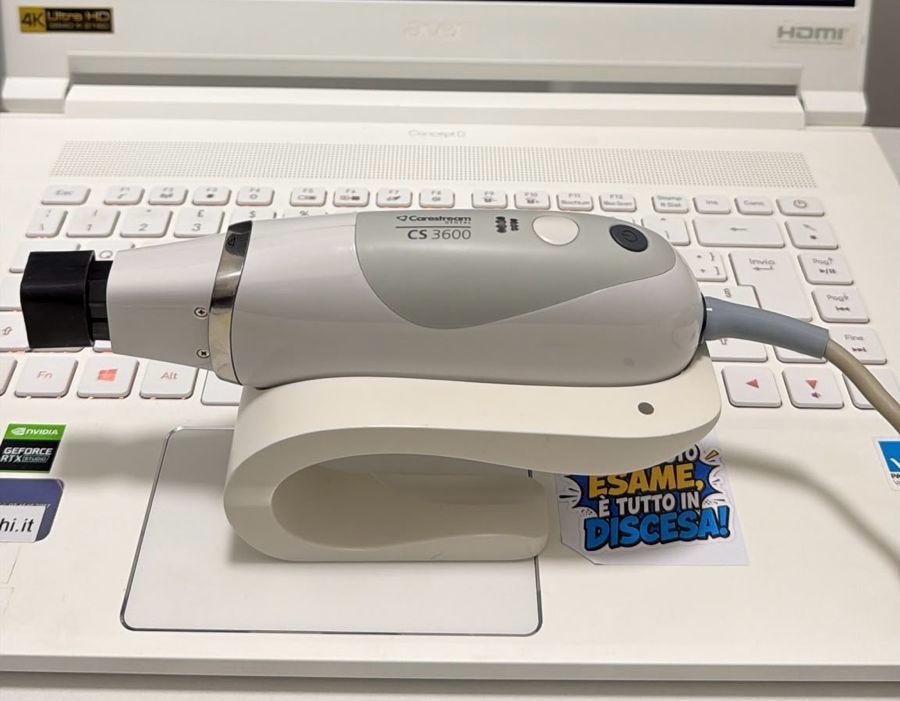 Carestream Dental CS 3600 completa di diversi puntali