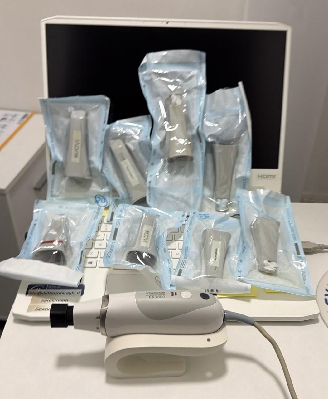 Carestream Dental CS 3600 completa di diversi puntali - foto 4