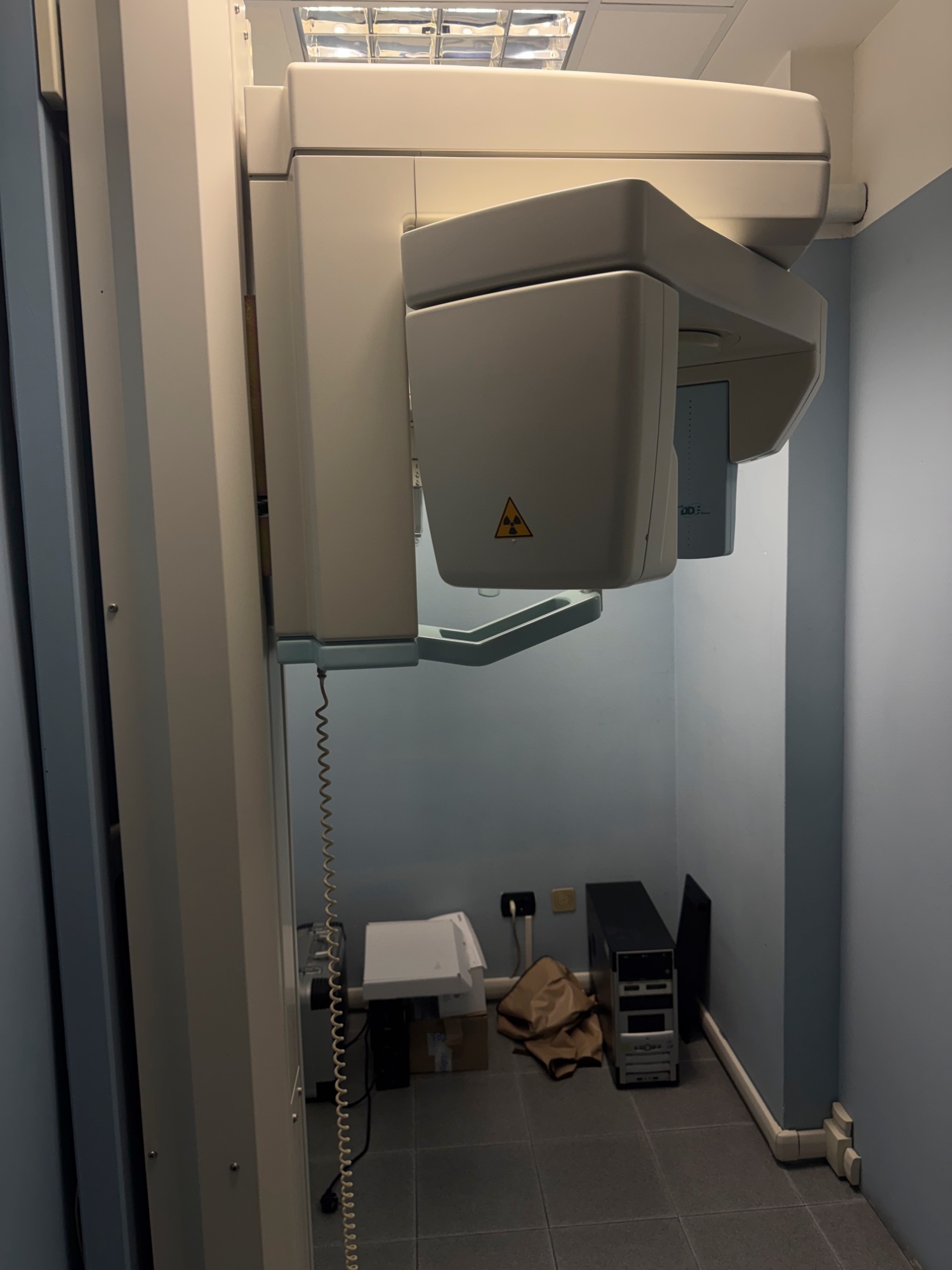 Gendex 9200 DDE completo di braccio cefalometrico - foto 4