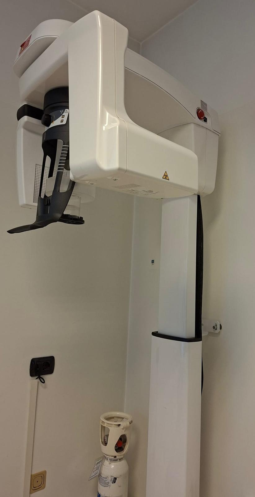 Carestream Dental CBCT CS 8100 3D fov 8×9 completo di computer - foto 1