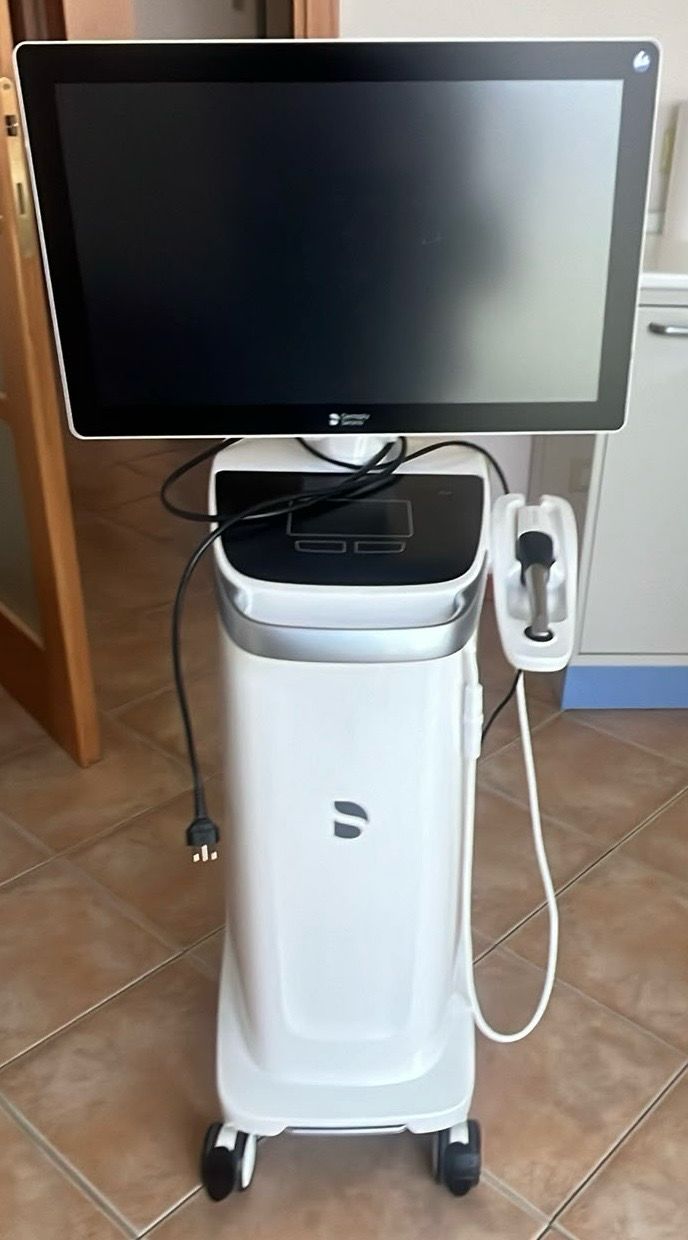 Sirona Omnicam 2.0 completa di computer