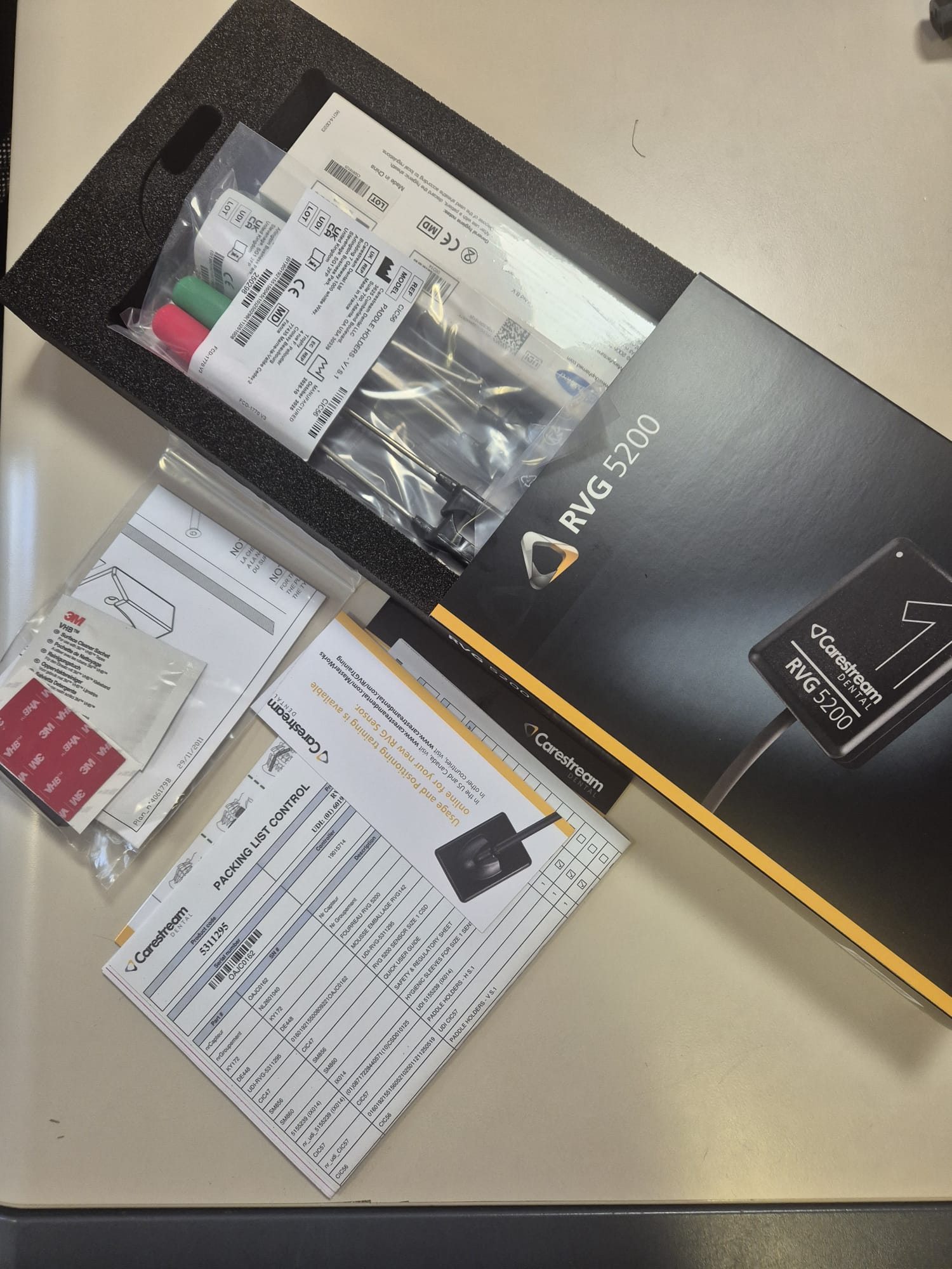 Carestream Dental RVG CS 5200 completo di centratori e software