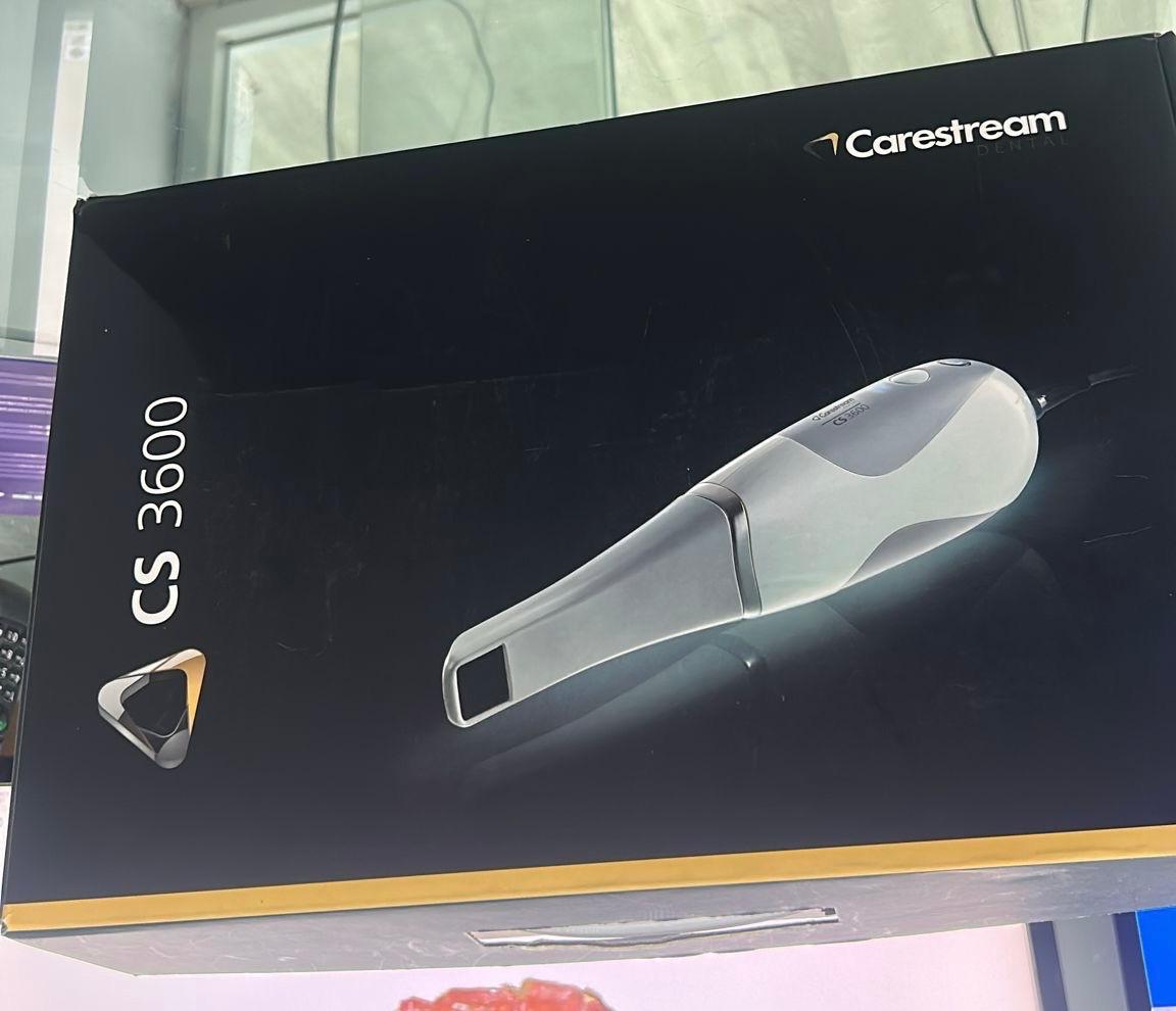 Carestream Dental Scanner intraorale CS 3600 a colori - foto 1