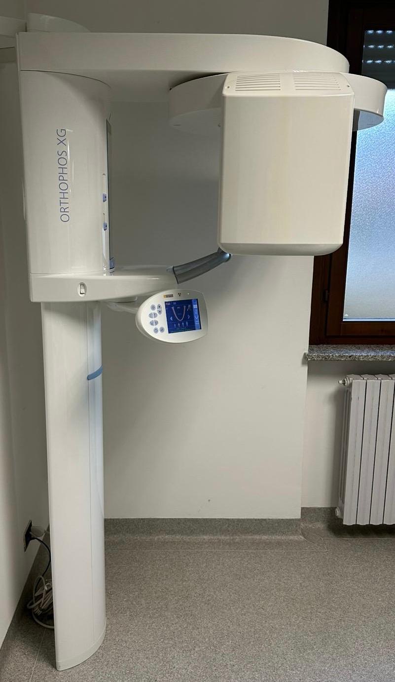Sirona CBCT Orthophos XG 5 fov 8×8 - foto 1