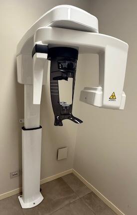 Carestream Dental Panoramico CS 8100 completo di computer - foto 1