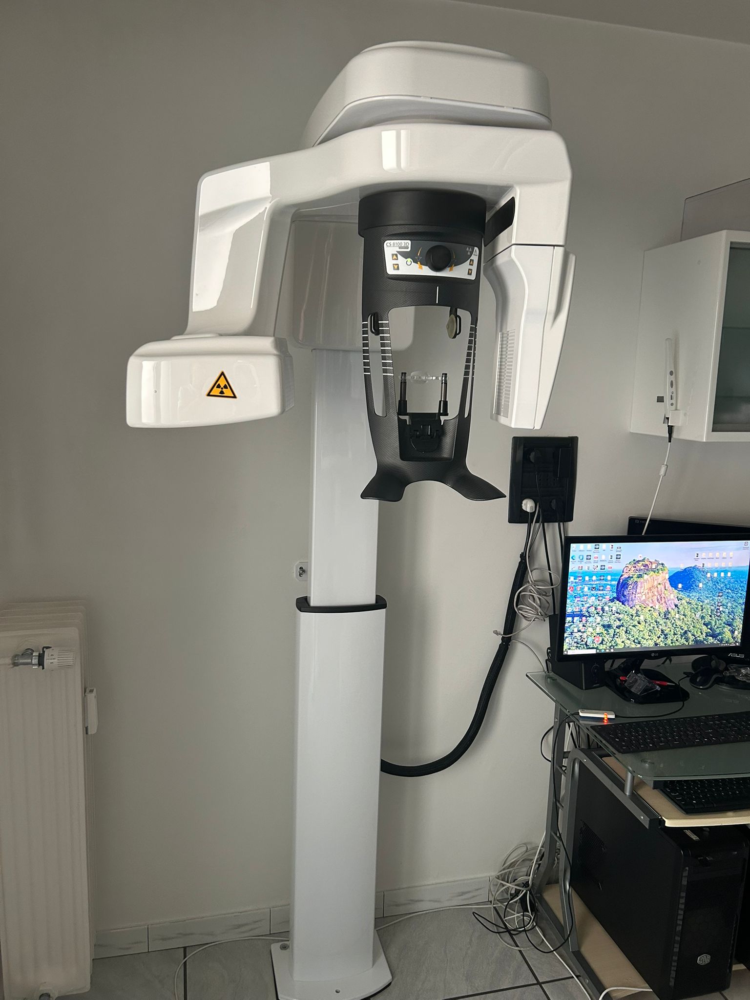 Carestream Dental CBCT CS 8100 3D fov 8×9 - foto 1