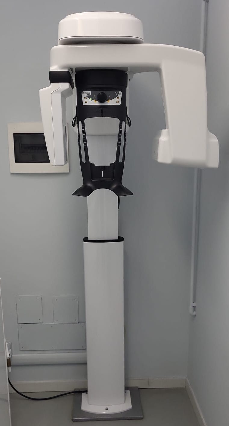 Carestream Dental CBCT CS 8200 3D fov 12×10 completa di computer - foto 1