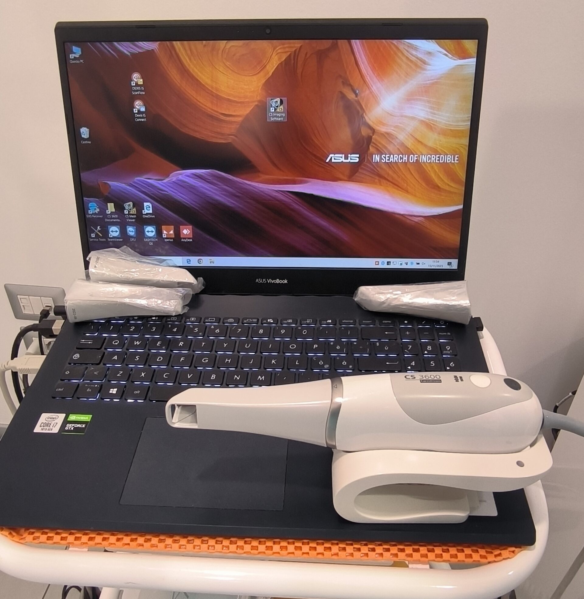 Carestream Dental CS 3600 completa di computer - foto 1