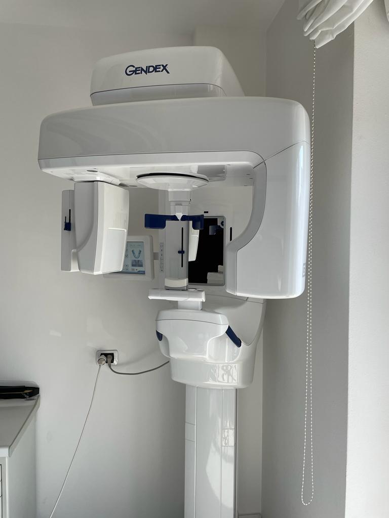 Gendex CBCT DP-700 con fov 6×8 completa di computer - foto 1