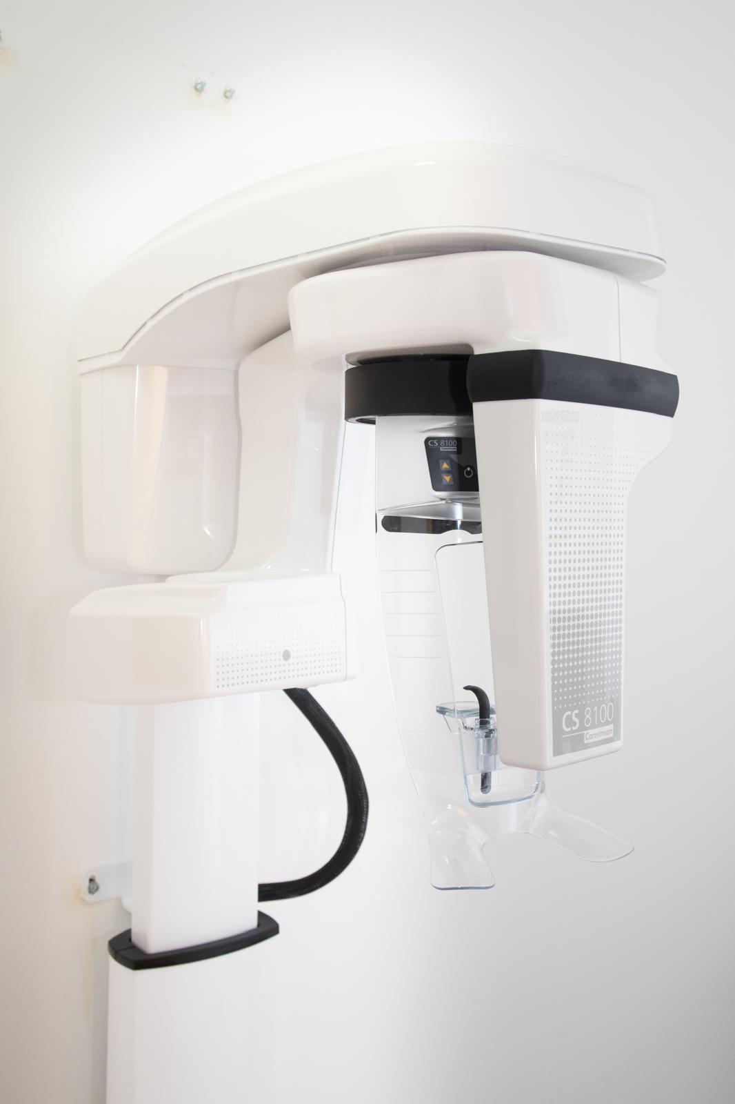 Carestream Dental Panoramico CS 8100 completo di sw e computer - foto 1
