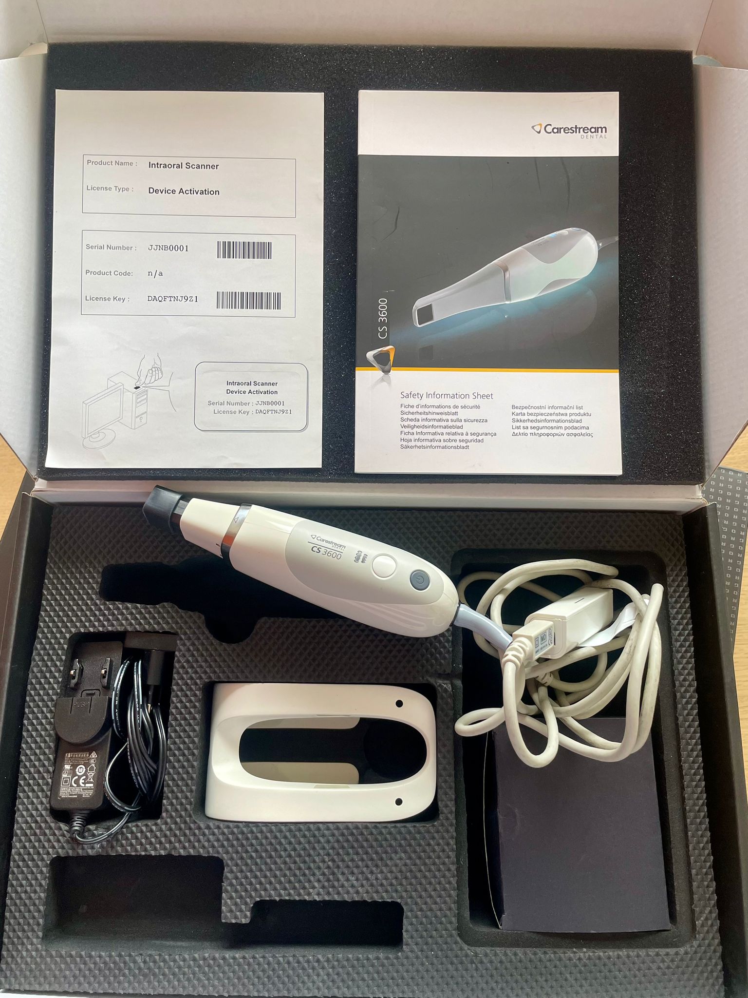 Carestream Dental Scanner intraorale CS 3600 computer di sw e computer - foto 1