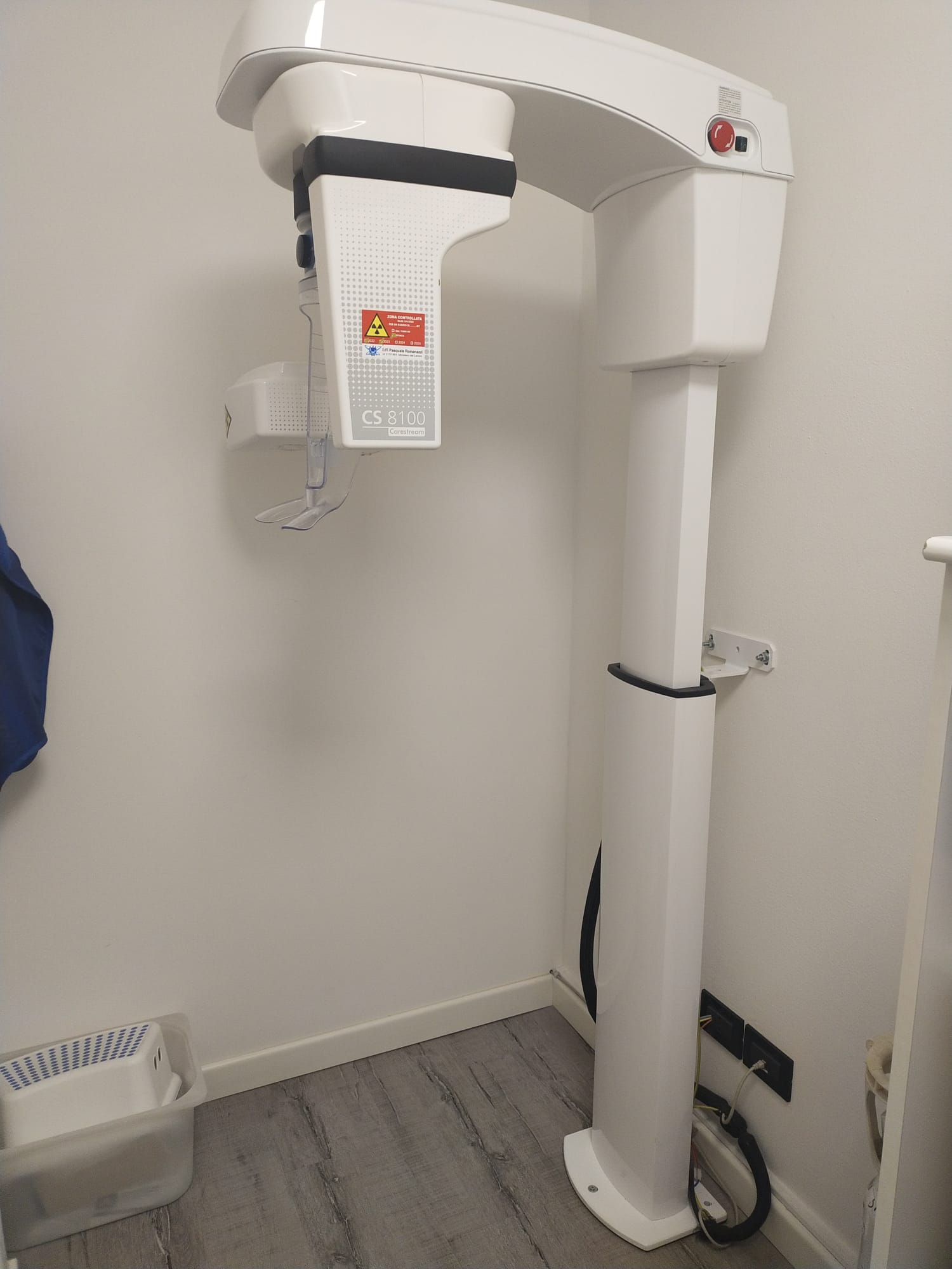 Carestream Dental Panoramico CS 8100 completo di sw e computer - foto 1