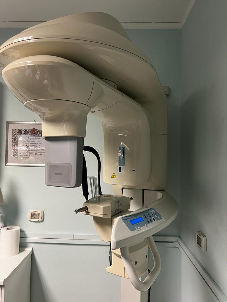 Carestream Dental Panoramico K 9000 completo di computer - foto 1