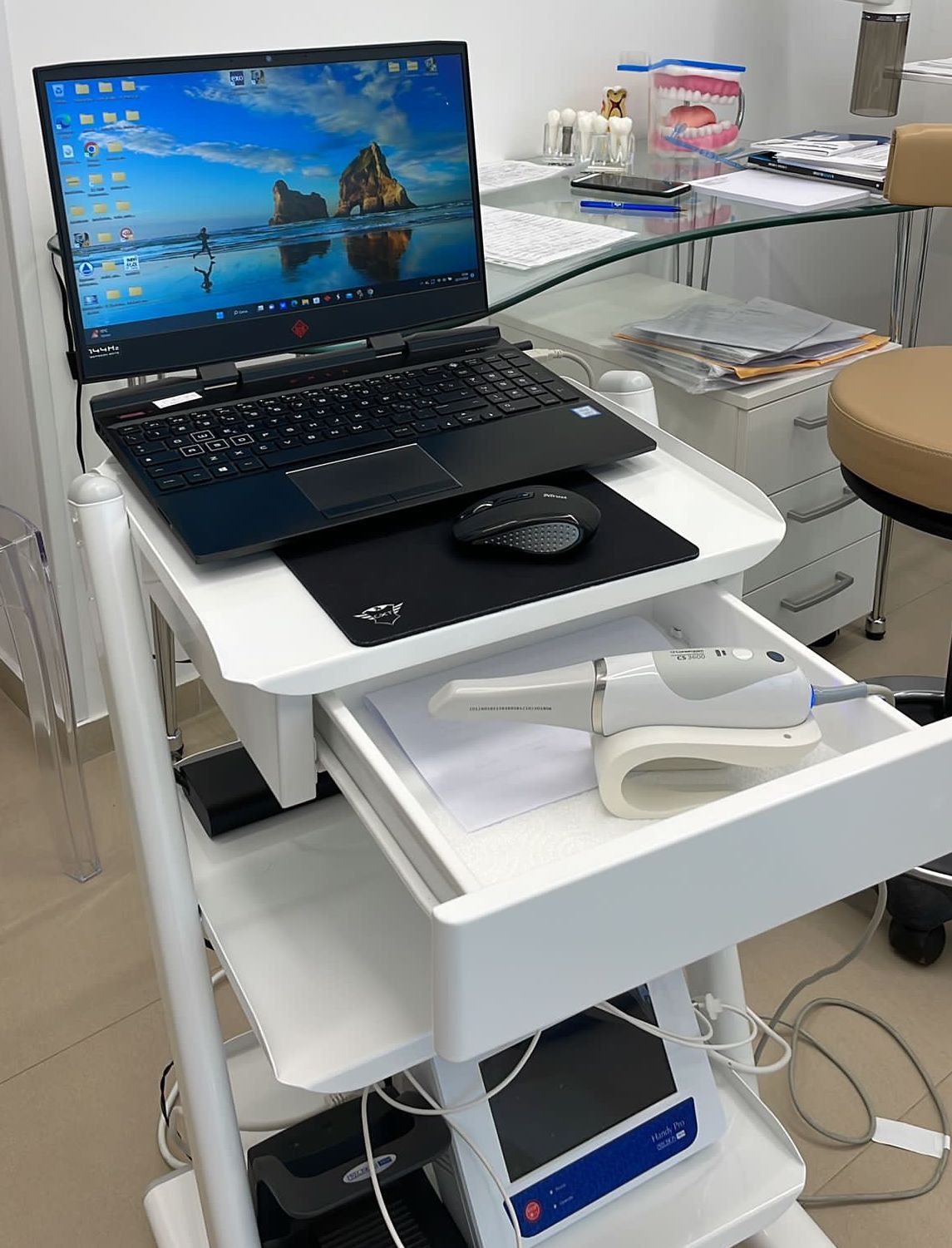 Carestream Dental Scanner intraorale CS 3600 completo di sw e computer - foto 1