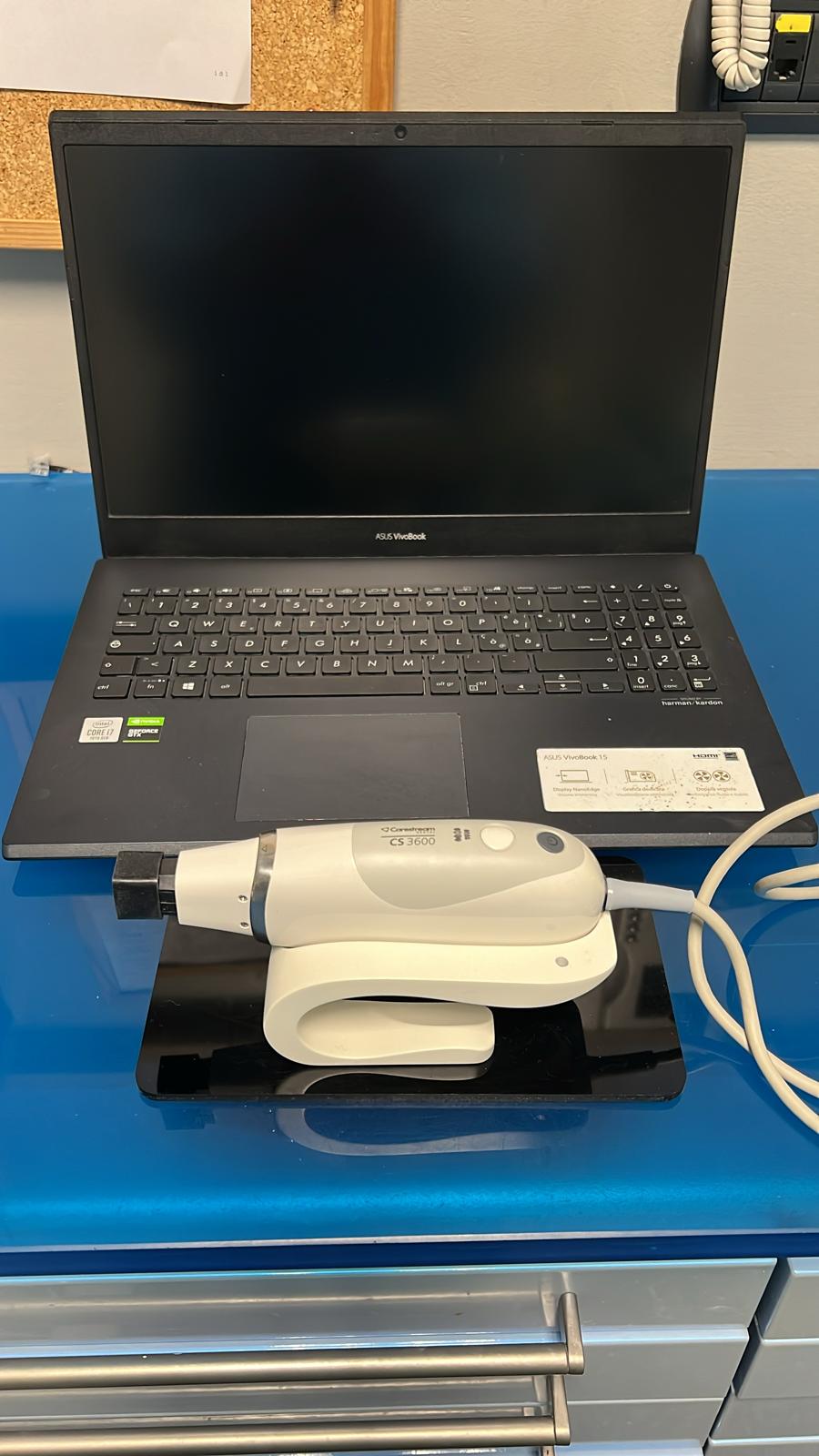Carestream Dental Scanner intraorale CS 3600 completo di sw e computer - foto 1