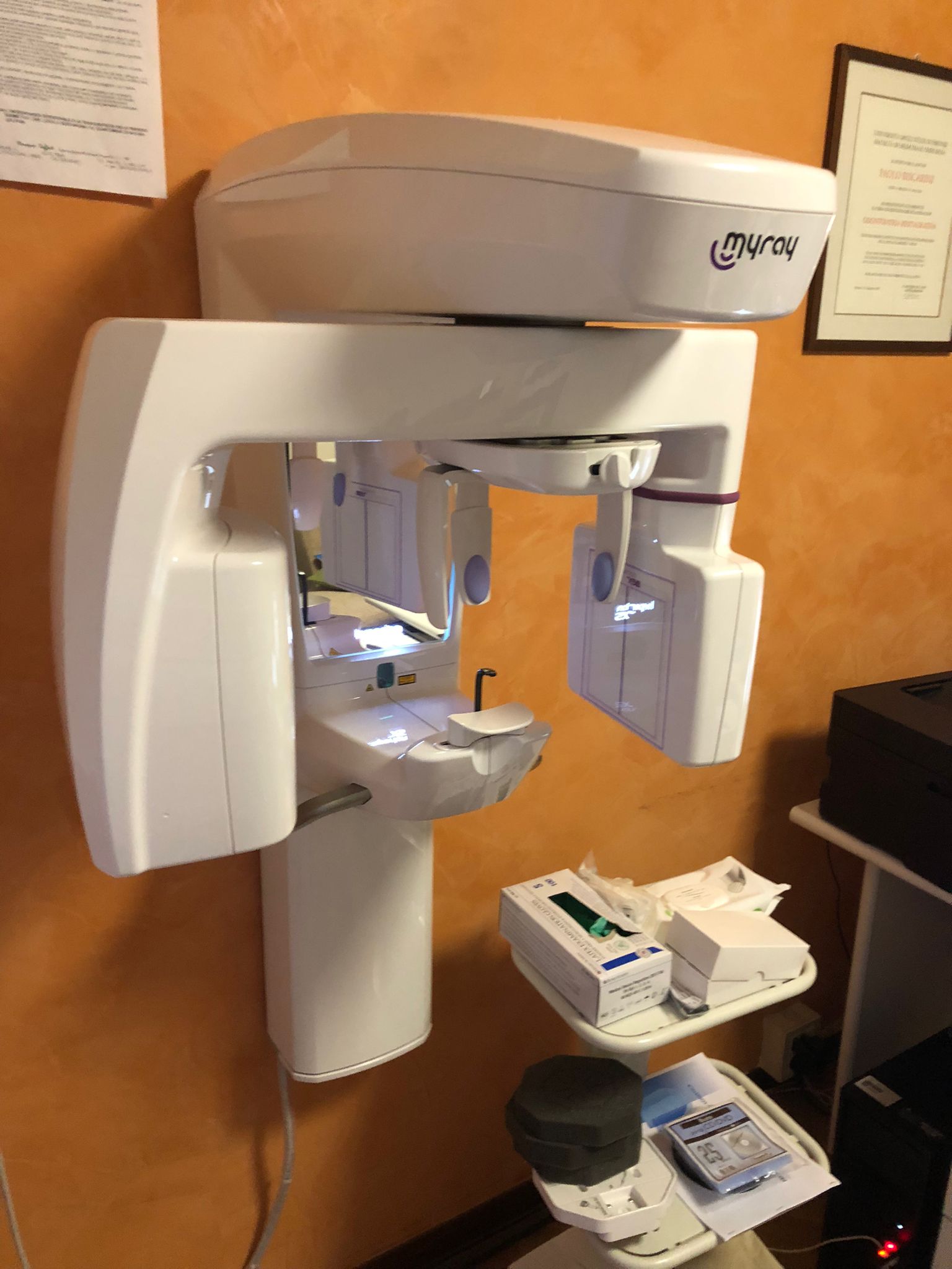MyRay CBCT fov 10×10 completa di sw e computer