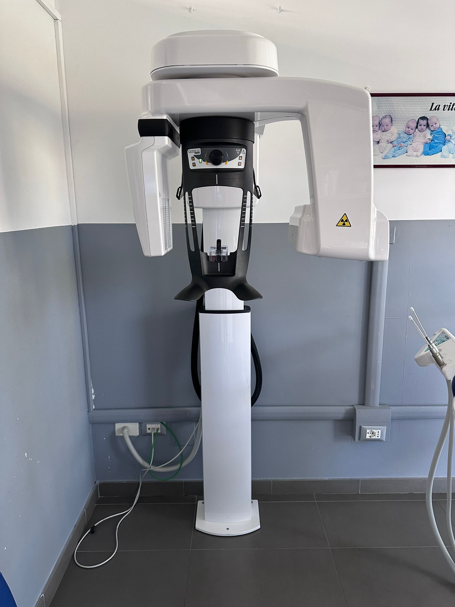 Carestream Dental CBCT CS 8100 3D fov 8×9 cad cam ready
