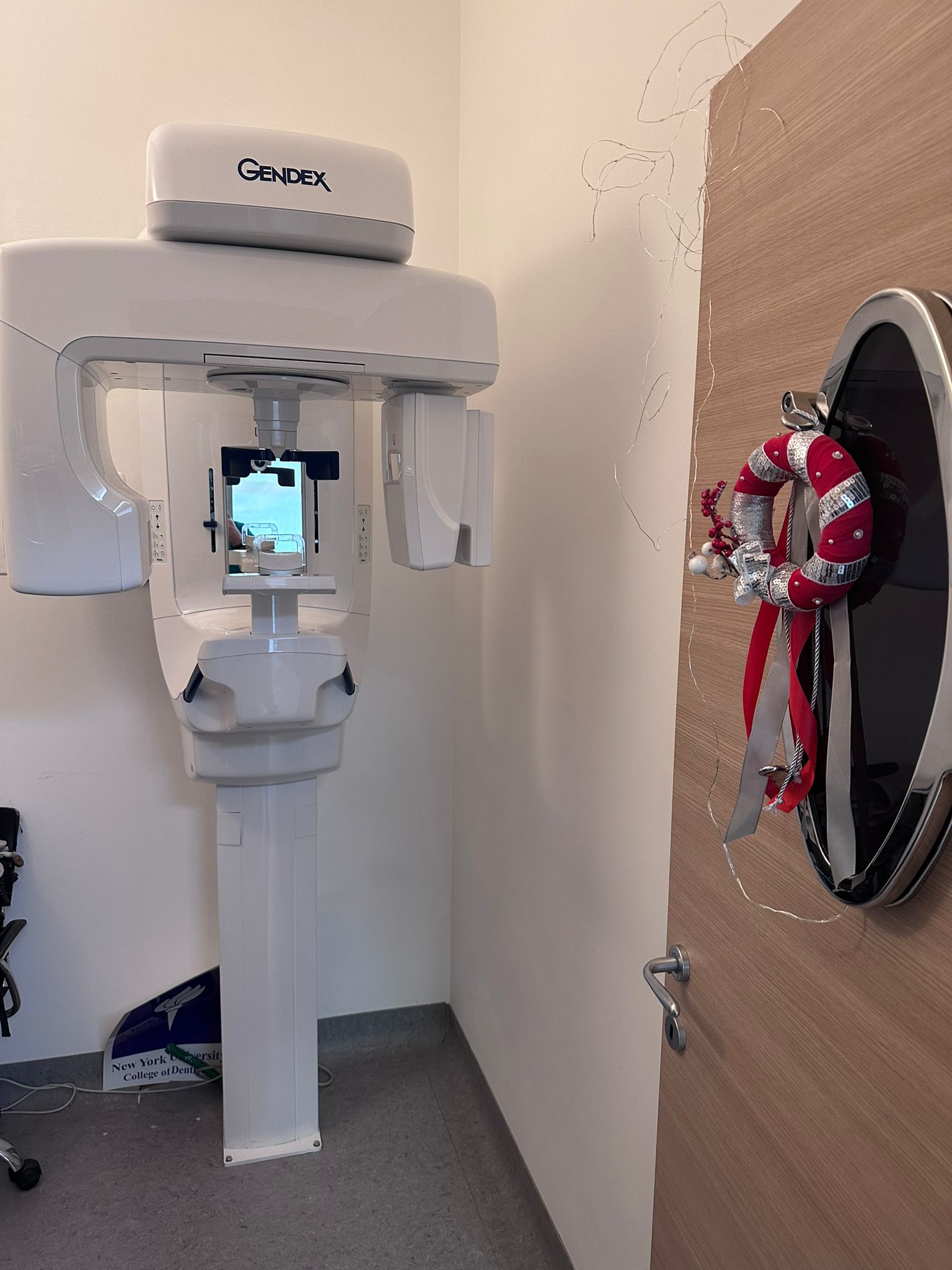 Gendex CBCT DP-700 6×8 completo di computer - foto 1