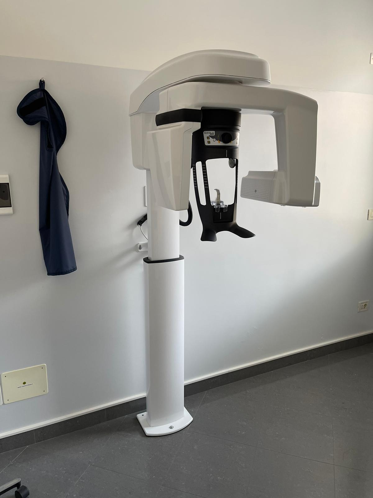Carestream Dental CBCT CS 8100 3D con FOV 8×9 - foto 1