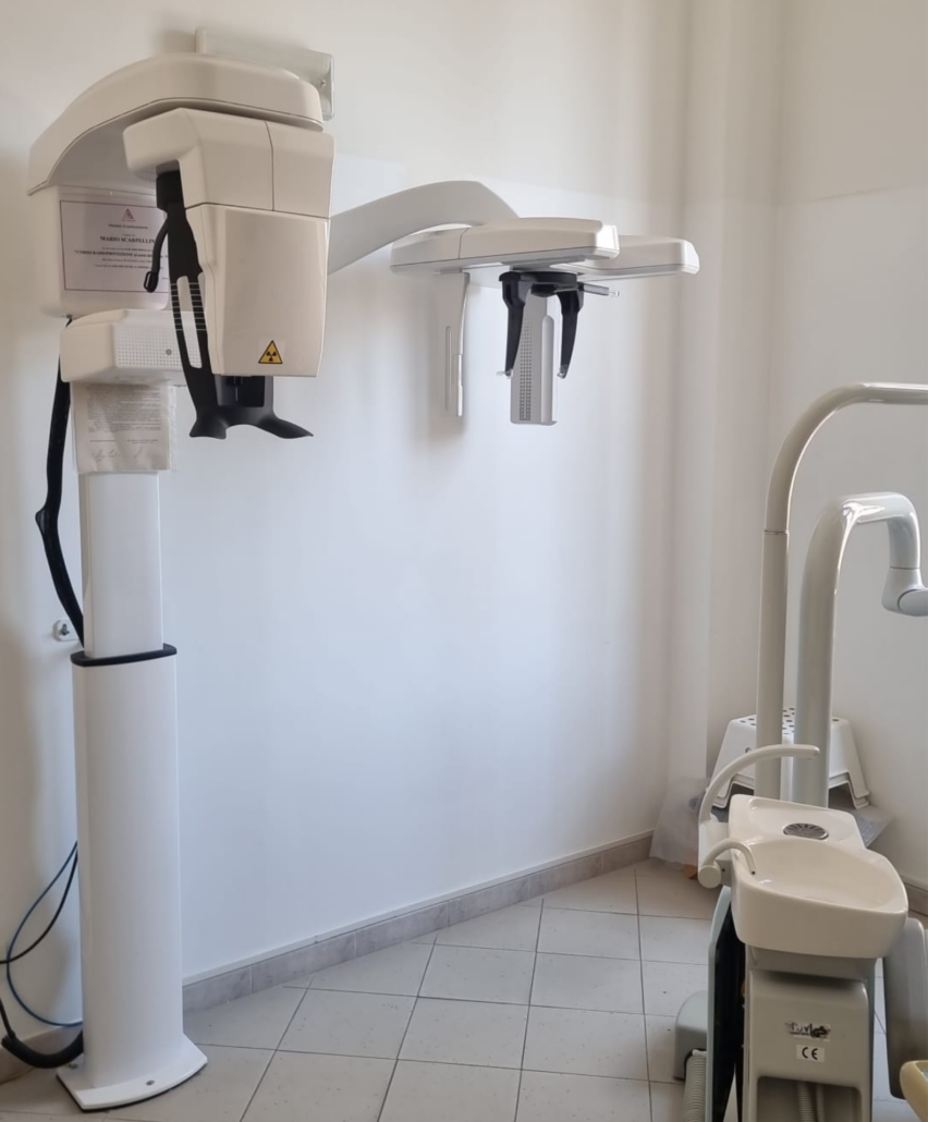Carestream Dental CBCT CS 8100SC 3D con FOV 8×9 completa di braccio cefalometrico - foto 1